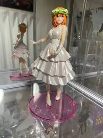 5등분의 신부 나카노 네잎 웨딩 드레스 피규어