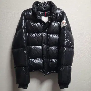 블랙 다운 자켓 숏 기장