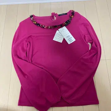 새상품 JAEGER 티셔츠 양모 100% 스웨터 예거