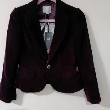 23구 벨로아지 크림슨 컬러 자켓