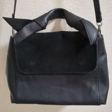 ZARA 블랙 숄더백 핸드백