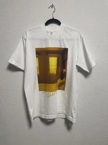 베이크루즈 티셔츠 M사이즈 1회 사용 후 클리닝 완료되었습니다.