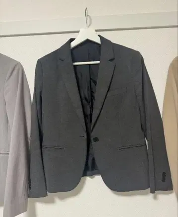 여성용 수트 자켓 묶음 판매