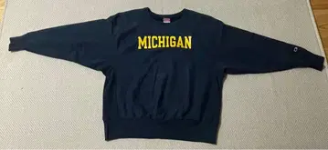 Champion 리버스 위브 맨투맨 MICHIGAN