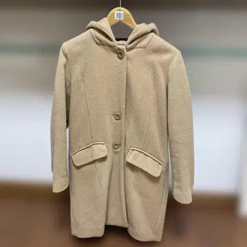 LOWRYS FARM 후드 부착 베이지 코트