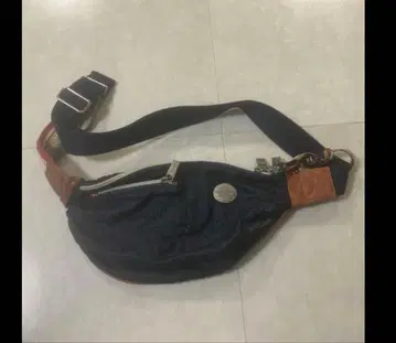 오로비안코 바디 백