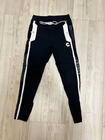 크로노스 CRONOS 트레이닝 팬츠 M 사이즈