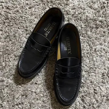 HARUTA 블랙 로퍼 26EEE