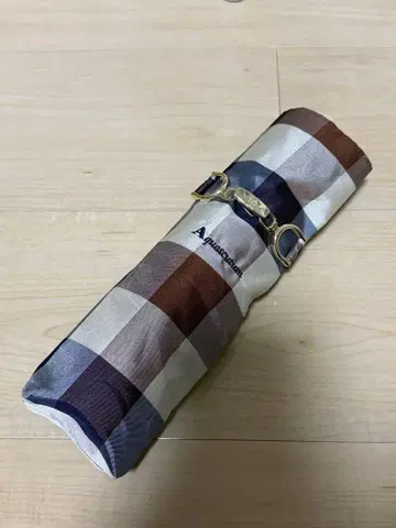 Aquascutum 체크 무늬 접이식 우산