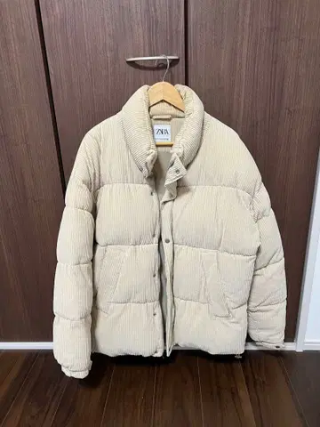 ZARA 코듀로이 다운 자켓 베이지 남성용