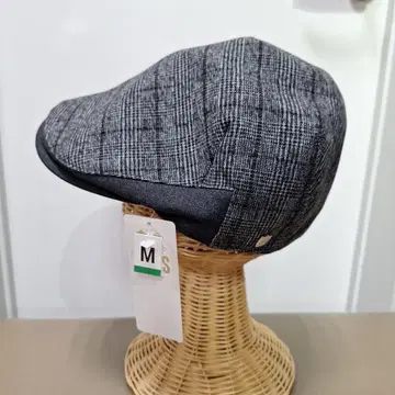 미사용 새상품 DAKS 헌팅 M 사이즈