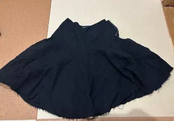 zucca 블랙 플레어 스커트