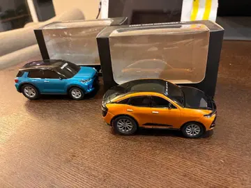 GR CROWN & RAIZE 풀백카 2대 세트