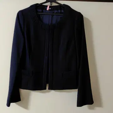 ROPE 네이비 컬러 라메 트위드 수트