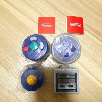 Nintendo store 컨트롤러 가챠 게임큐브 슈퍼패미컴