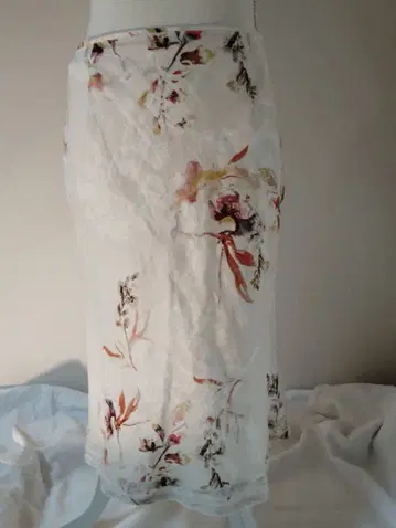 mila schon 밀라 쇤 타이트 스커트 이탈리아제 원단 사용