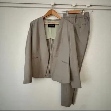 [ Green Label Relaxing ] 팬츠 수트 베이지 36