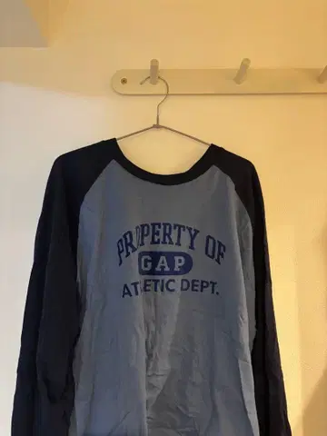 GAP 롱 슬리브 T셔츠 M