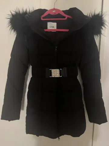 [ 완판템 ] GYDA 2024 벨트 포함 롱 다운 코트 블랙