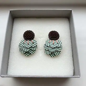 tamas 타마스 귀걸이 미나 페르호넨