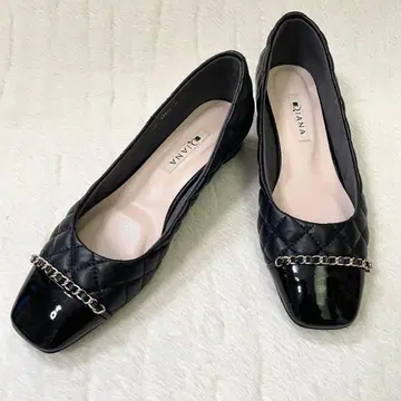 새상품급 [ DIANA 다이애나 ] 퀼팅 펌프스 로우힐 에나멜 골드