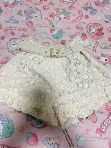 [ ROJITA ] 레이스 프릴 숏팬츠