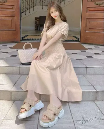 베이지 반팔 롱 원피스 Rady