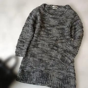 스테디셀러 인기 보르지 알파카 혼방 울 니트 튜닉 기장 다크 그레이
