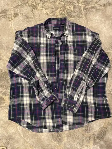 체크 무늬 긴팔 플란넬 셔츠