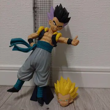 드래곤볼 피규어 액션 포즈