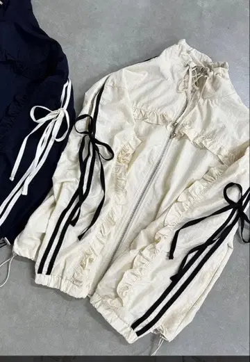 w closet 프릴 라인 자켓