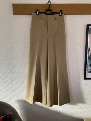 HERITANOVUM 베이지 와이드 플레어 팬츠 사이즈 0