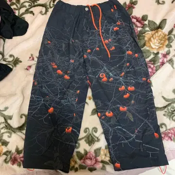 tightbooth 타이토부스 TBPR 카키 사이즈 m 택 없음