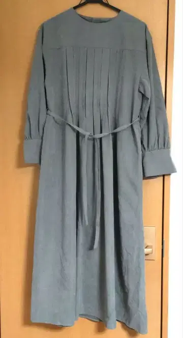 N. 그레이 원피스