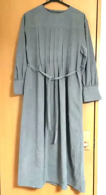 N. 그레이 원피스