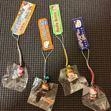 지역 한정 키티 스트랩 4개 묶음 판매