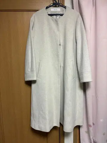 저널 스탠다드 라이트 그레이 노카라 롱 코트