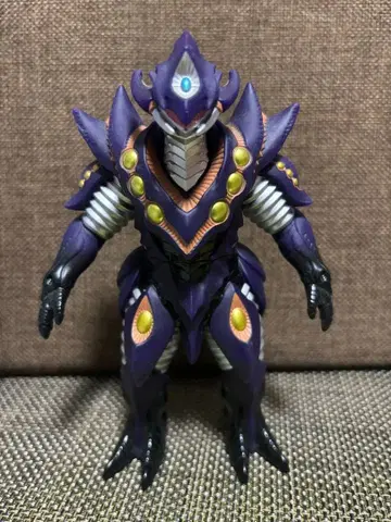 SSSS. 소프트 비닐 괴수 안티