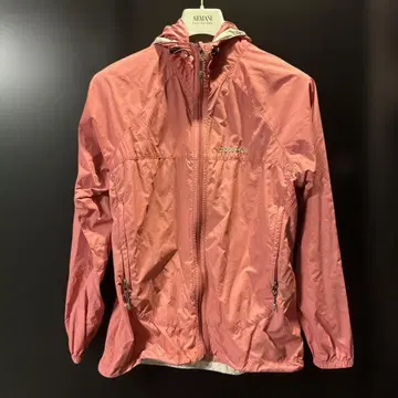 mont-bell 경량 마운틴 후드티 핑크