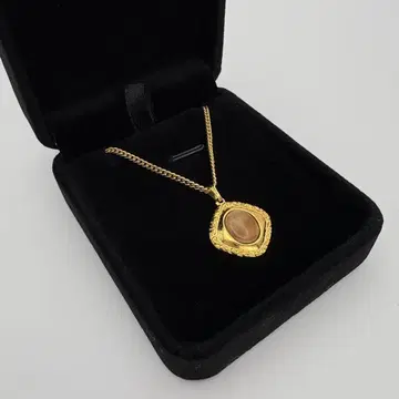 목걸이 앤티크 빈티지 유품 정리 미니멀리스트 색석 골드 컬러