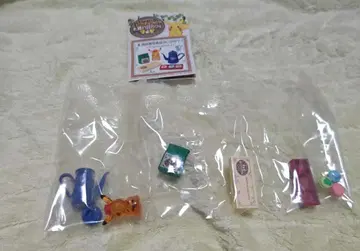 피카츄 나무 사이 햇살 카페 리멘트 포켓몬