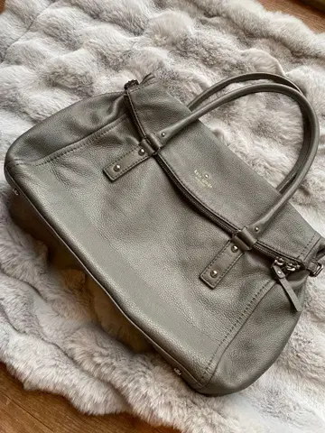 kate spade 그레이 가죽 토트백