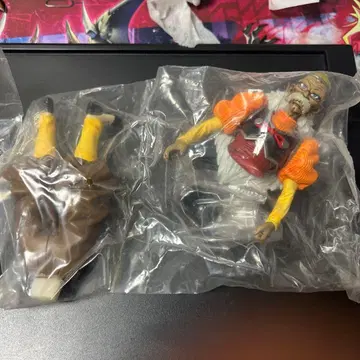 인조인간 20호 피규어 조형