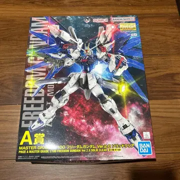 건담 프라모델 제일복권 MG 프리덤 건담 Ver.2.0 솔리드 클리어
