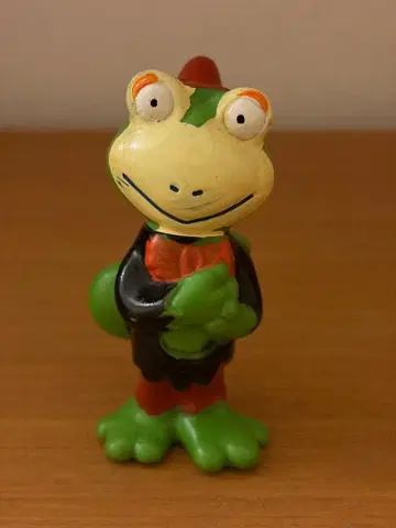 소프트 비닐 케로코 데메탄의 동료들