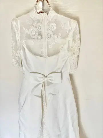 화이트 웨딩 드레스