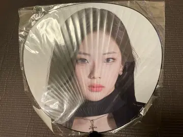 BABYMONSTER RUKA 부채 루카