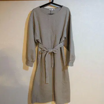 UNIQLO U 그레이지 긴팔 롱 원피스