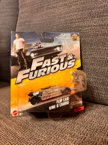 와일드 스피드 미니카 FLIP CAR VIRE O CARRO