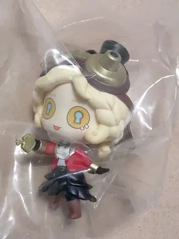 identityV 제5인격 탁상 침입 기계공 트레이시 레즈닉 마음의 열쇠